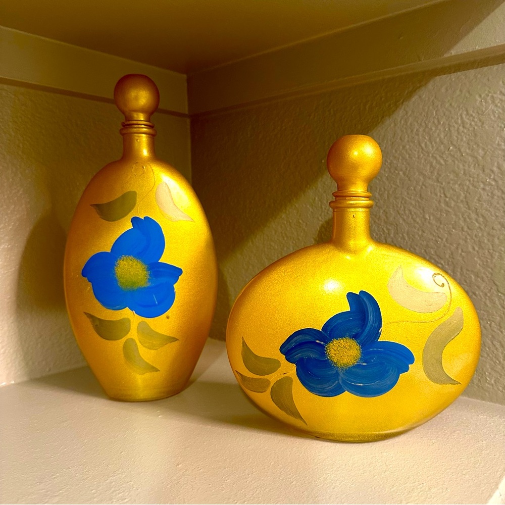 Vintage Murano Art Glass Hand-Painted Bottles Decanters Vetro Eseguito Set of 2